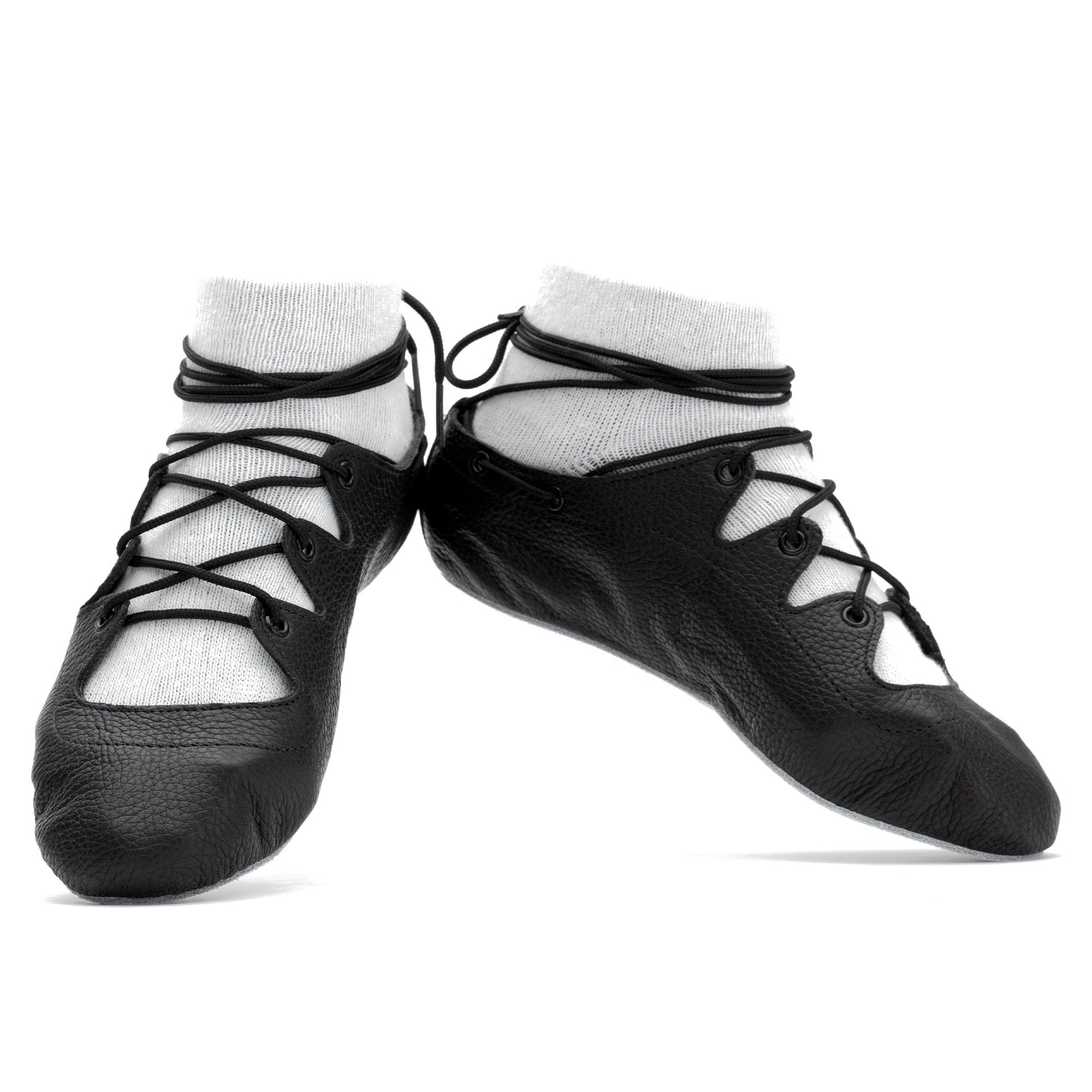 Black leather Iona Highland dance pump with 3-finger lace system, no front seam or loop, extra ankle eyelet, straight-lasted construction, and NOENE® shock-absorbing insole.